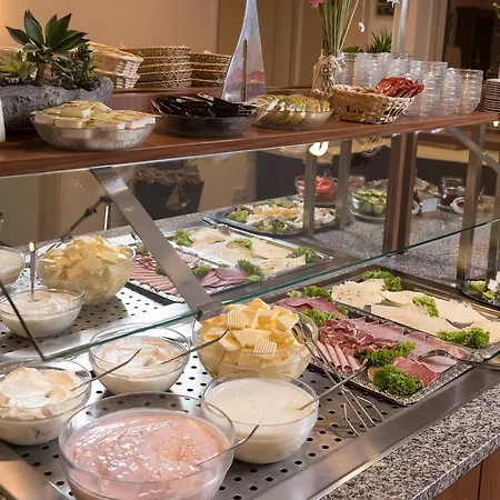 Atlantis Am Meer Hotel 4*